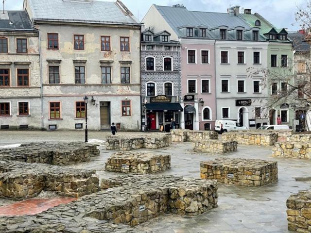 Apartament Z Widokiem Na Zamek - Apartment With A View Of The Castle Lublino Esterno foto