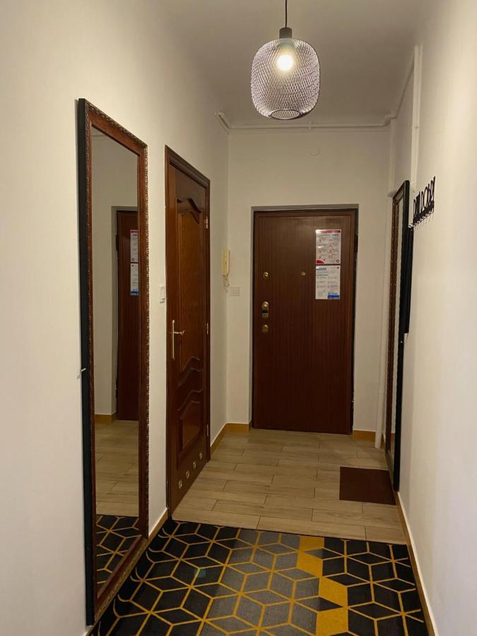 Apartament Z Widokiem Na Zamek - Apartment With A View Of The Castle Lublino Esterno foto
